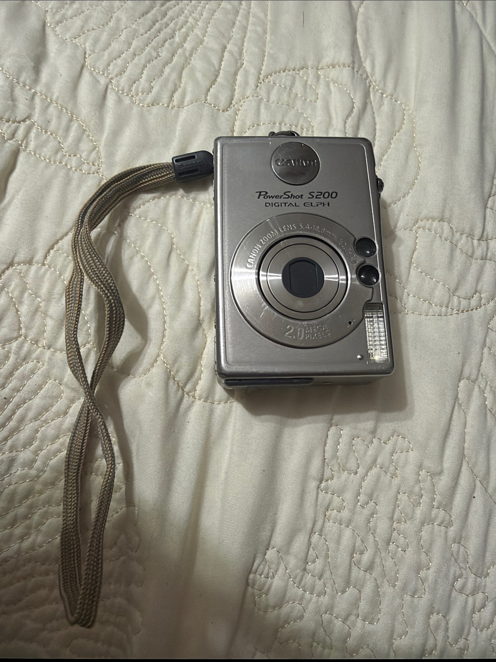 Canon Power Shot S200